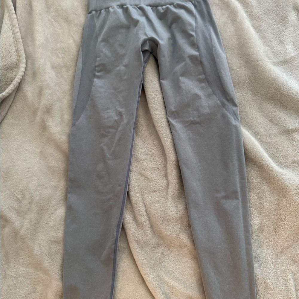 NVGTN Women's Gray Leggings